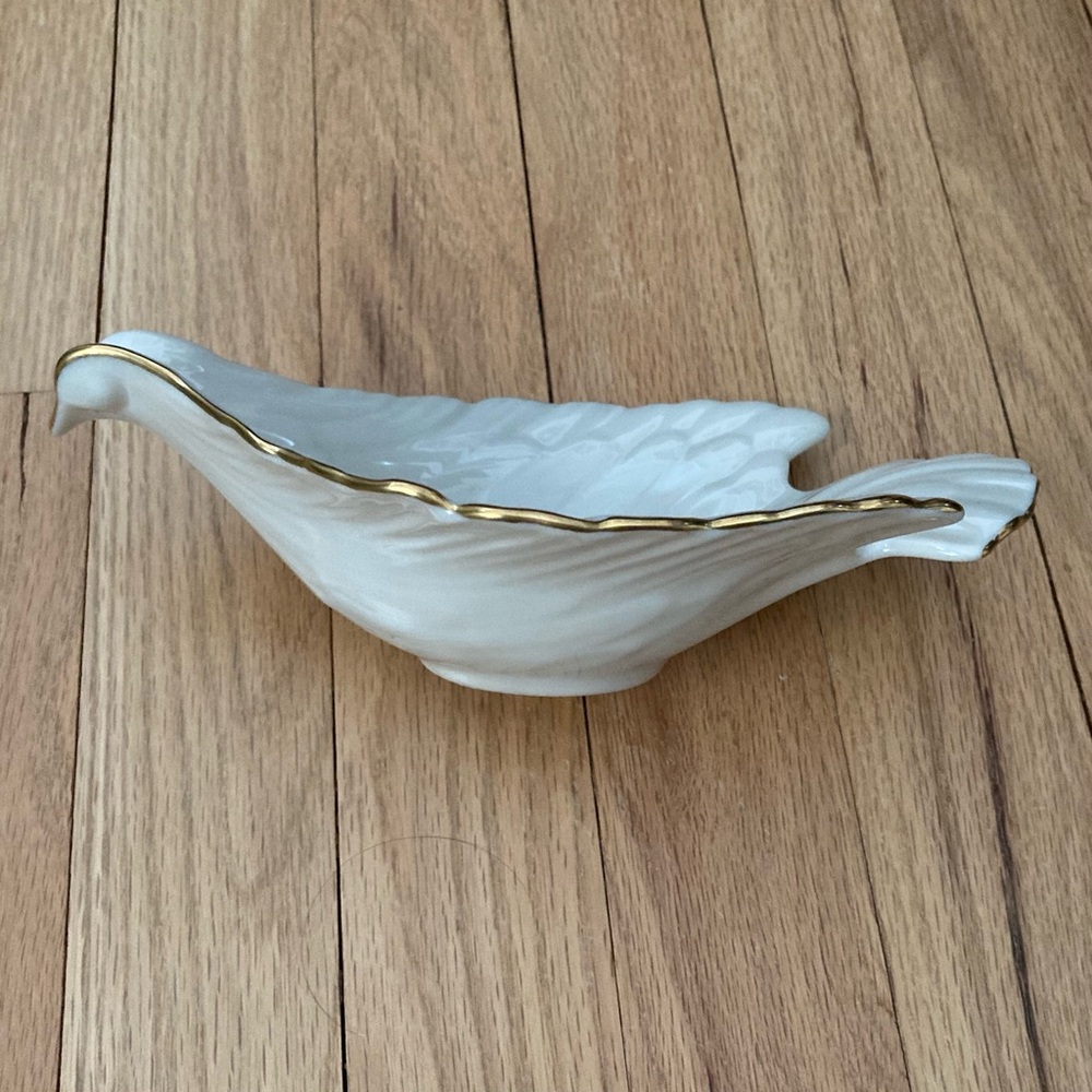Vintage Lenox Classic Off White Porcelain Trinket, Candy, DOVE dish, 24K Trim - Picture 10 of 13